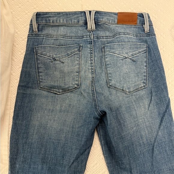 Publish Blue High Rise Jeans Vintage Wash - Picture 4 of 7